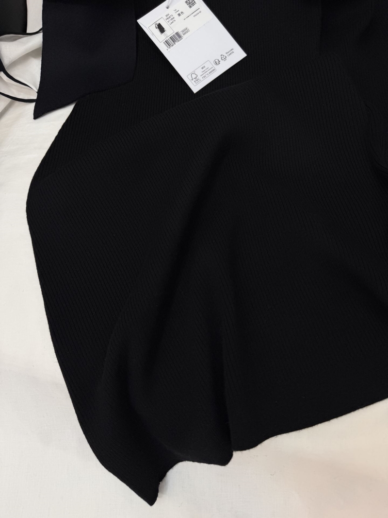 Ch**el dress